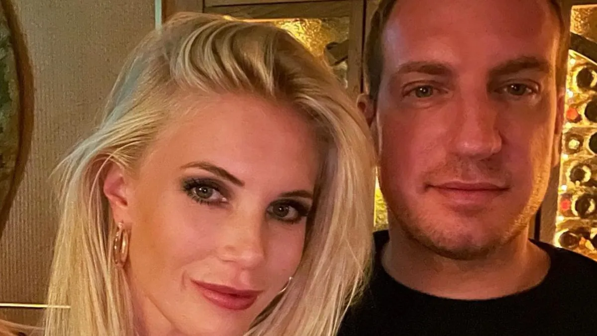 Maxi López y su mujer