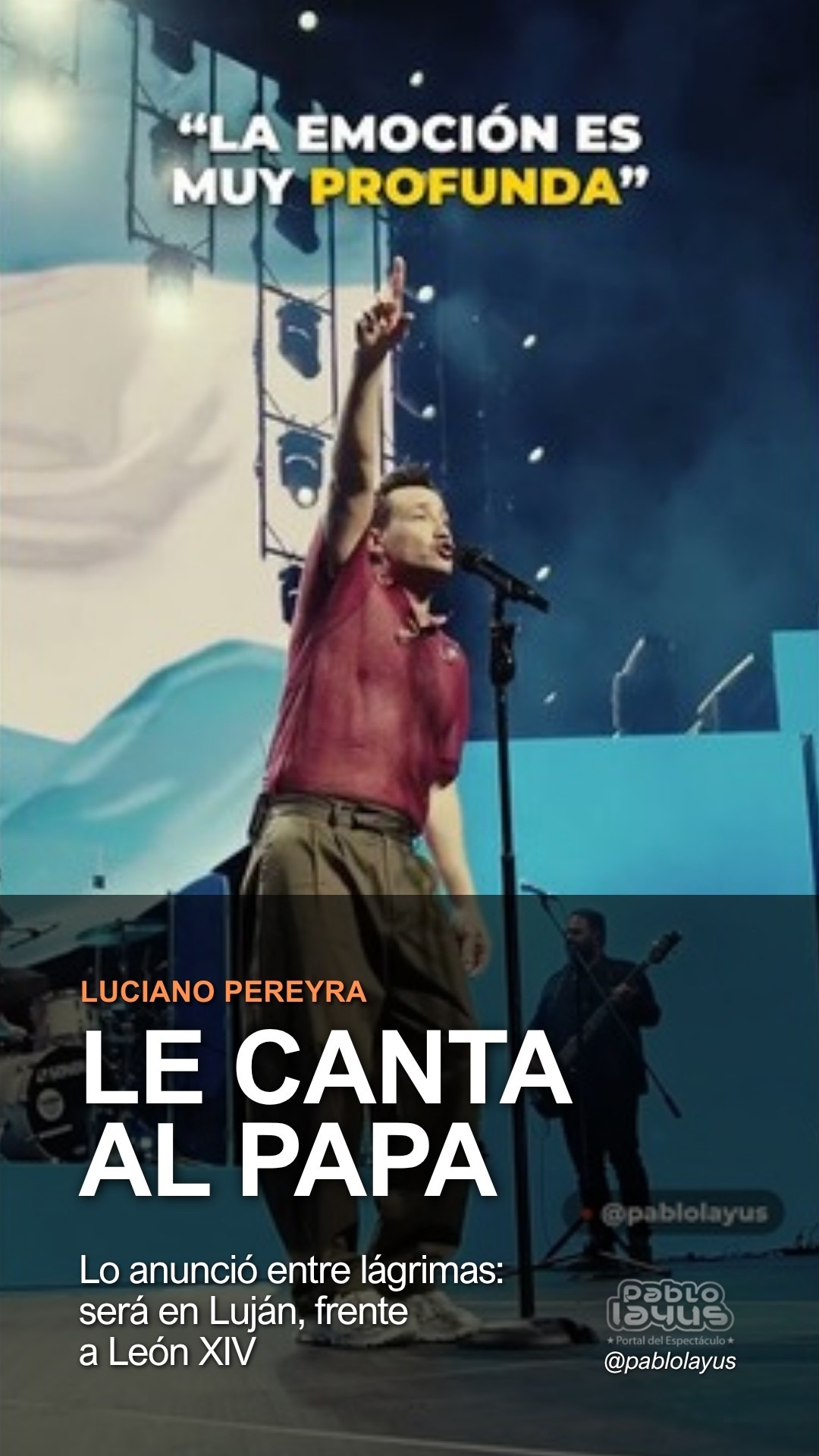 Luciano Pereyra emocionado en el escenario del Movistar Arena